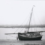 CK213, 'Boadicea' on the beach at Maldon.